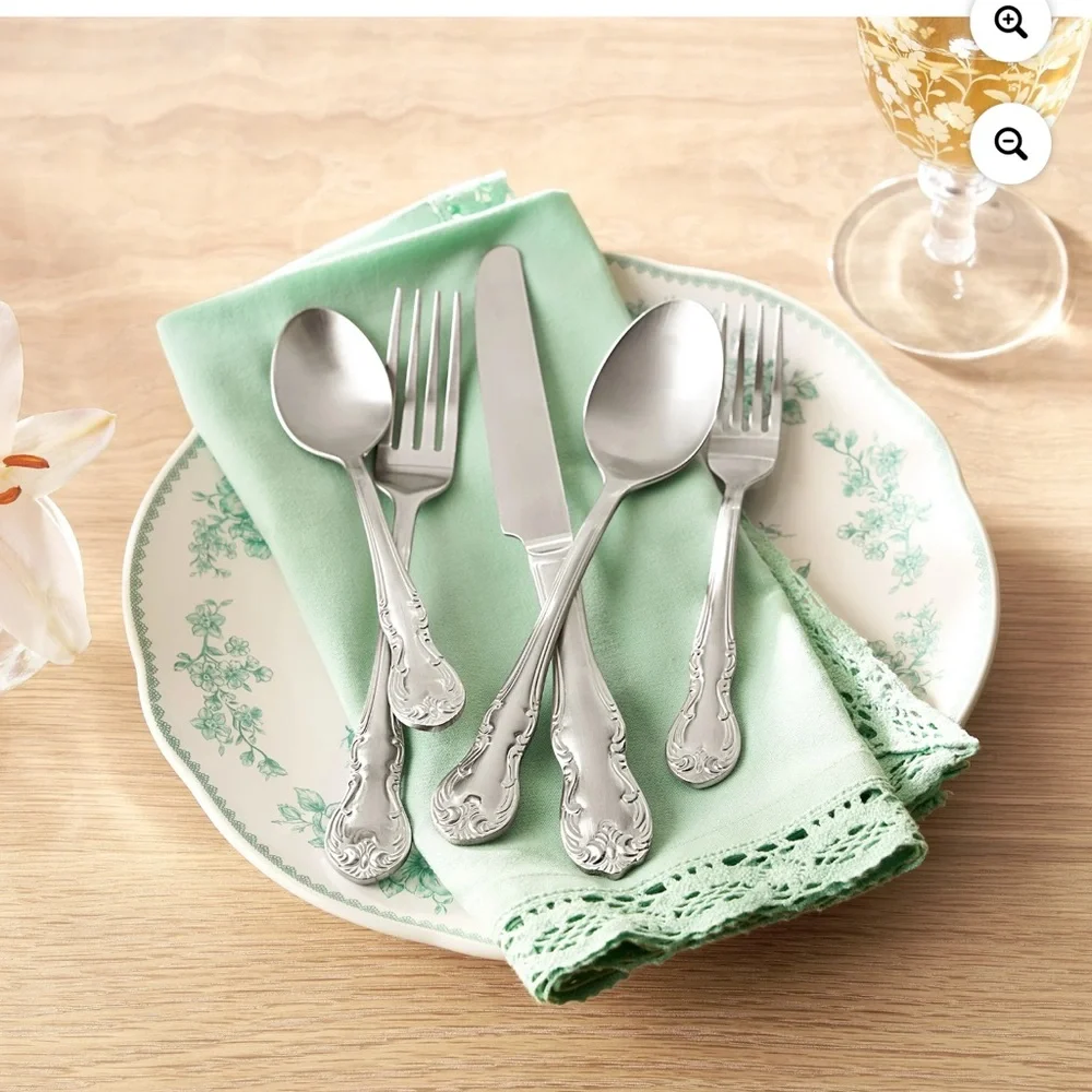 Pioneer Woman Agatha Flatware Silverware Set Service for 4 Stainless Steel New